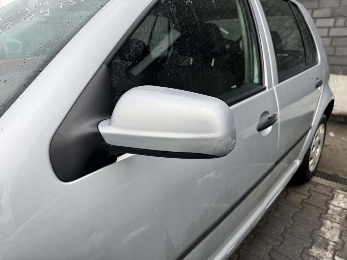 VW Golf 4 original Au&szlig;enspiegel links LA7W Reflexsilber elektrisch verstellbar Bj.2001